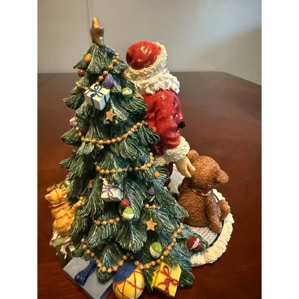 Vintage Musical Santa Claus Figurine with‎ Christmas Tree Teddy Bear Here Come